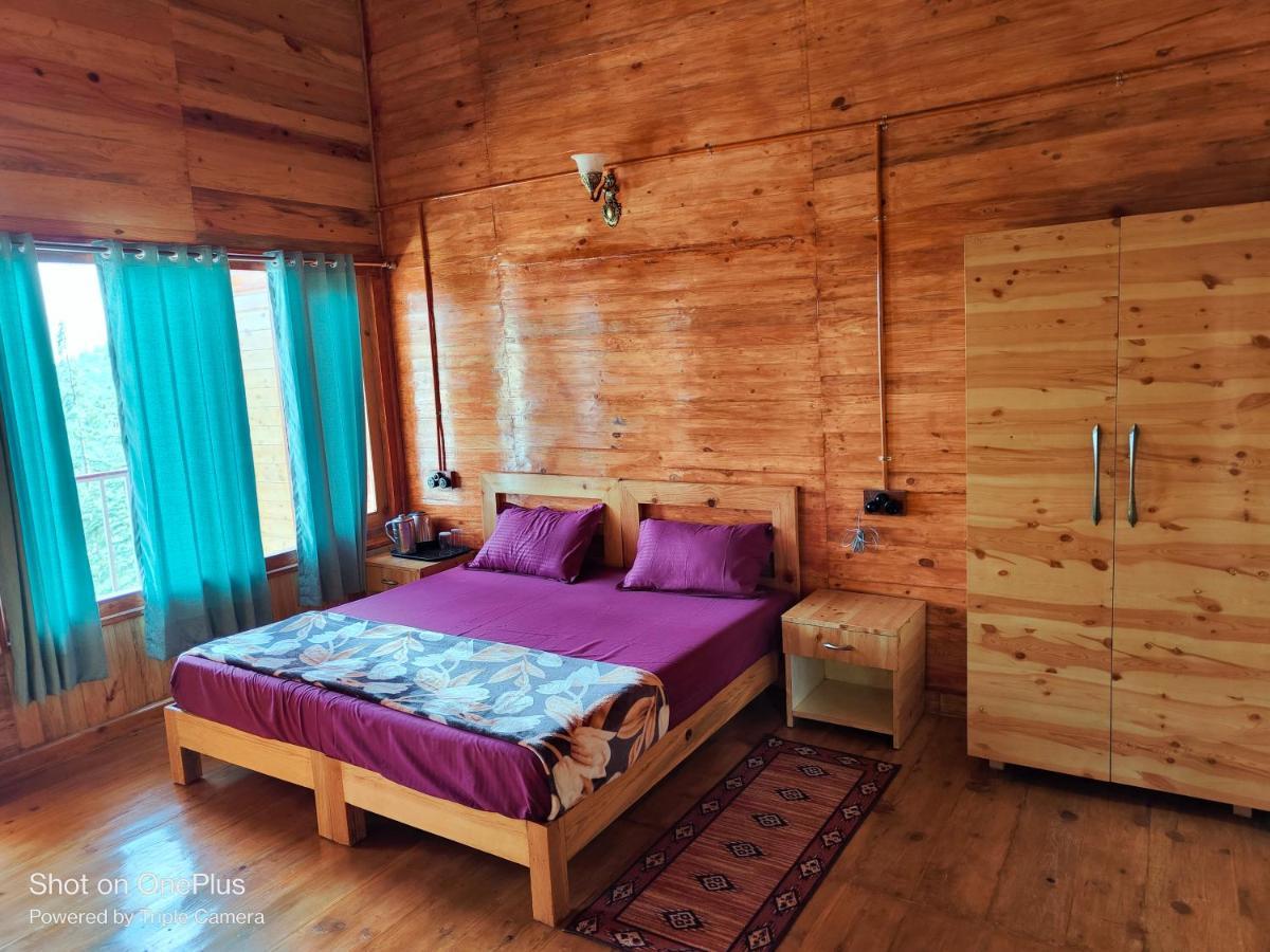 The Roots Homestay アルモラ エクステリア 写真